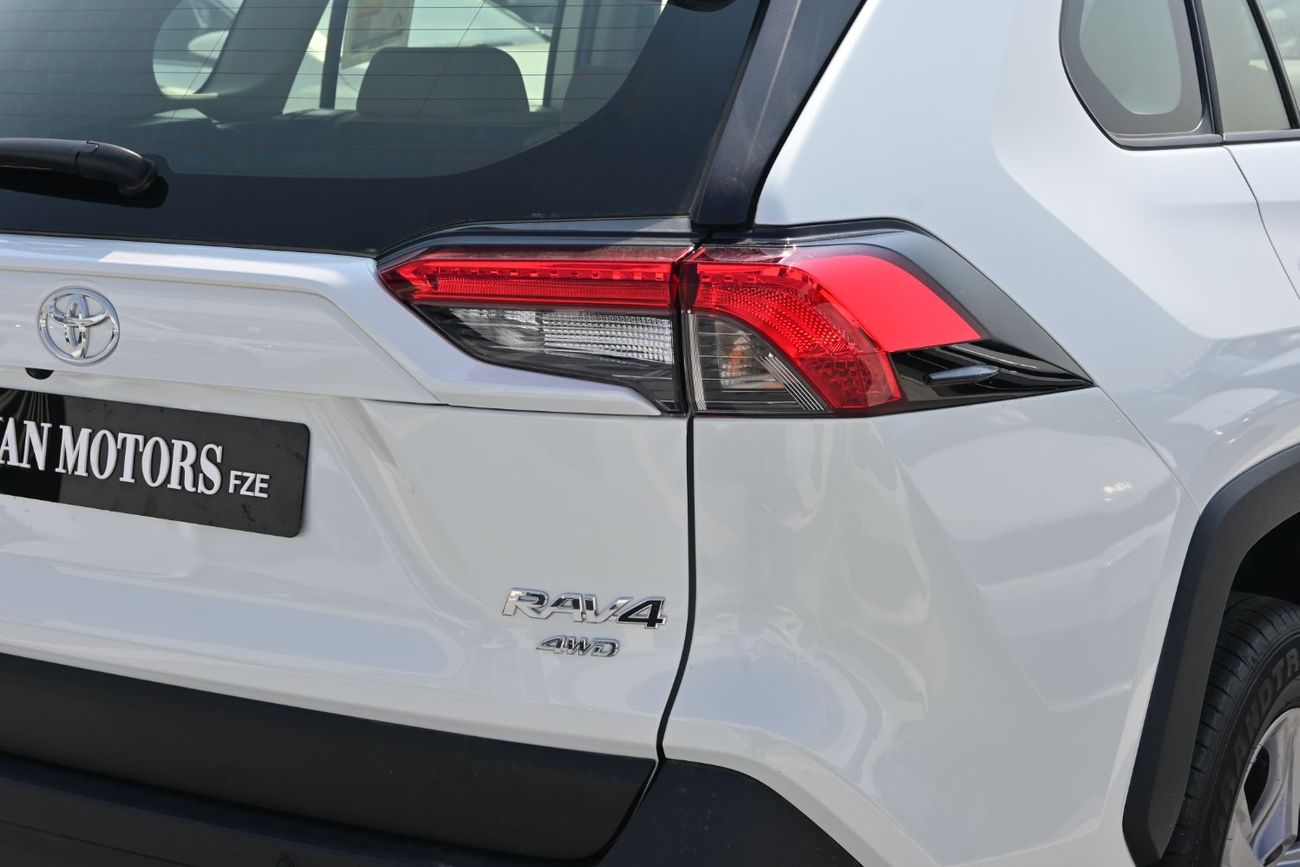 Toyota RAV4 Toyota Rav4 LE STD 2.0L CVT Petrol AWD, GCC, Model 2025