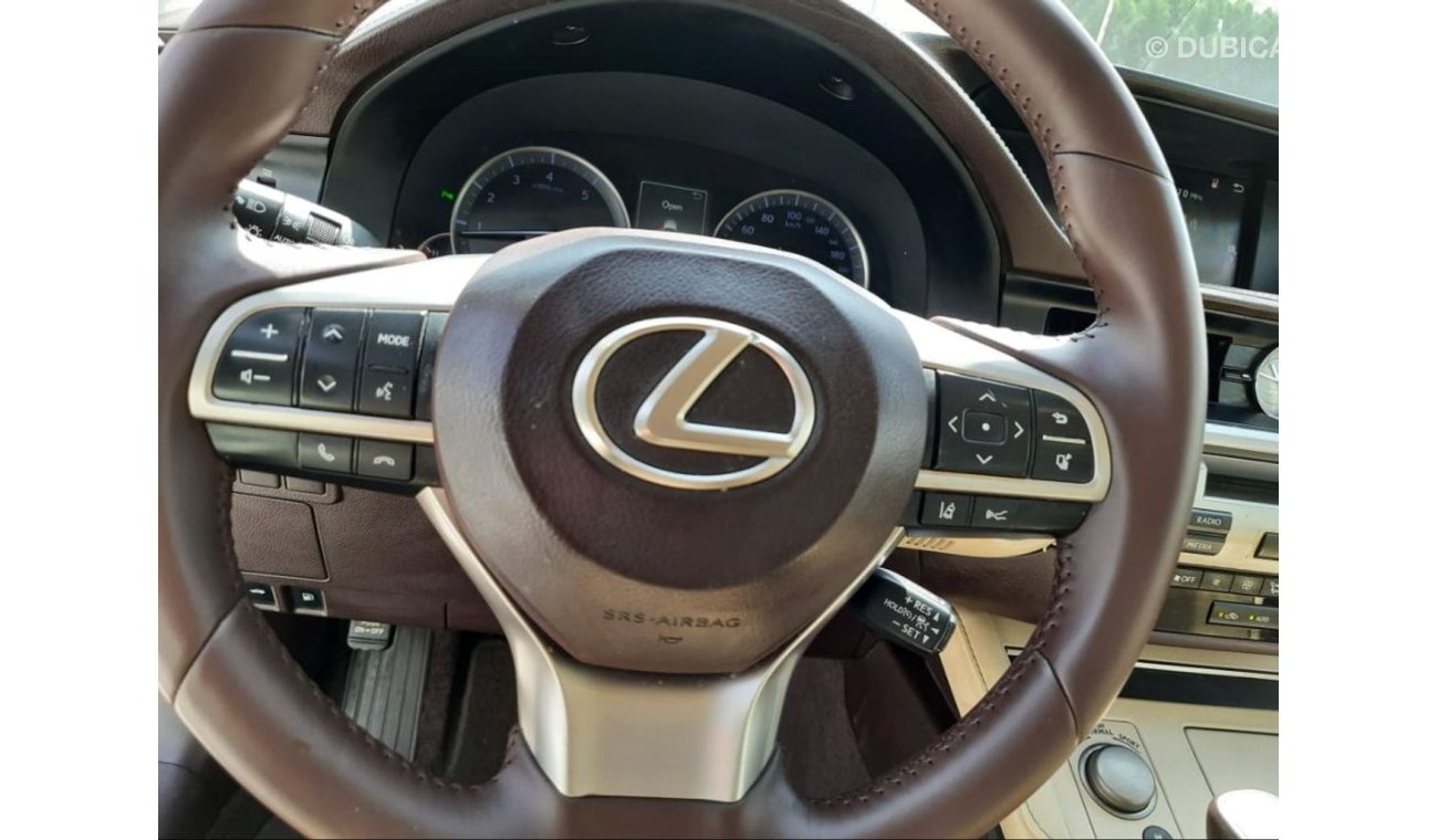 Lexus ES350 Lxsus ES 350 2017 full options  clean car