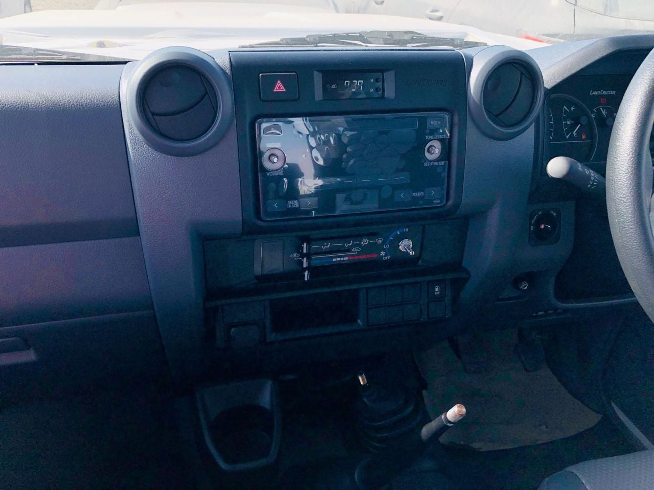 Toyota Land Cruiser VX