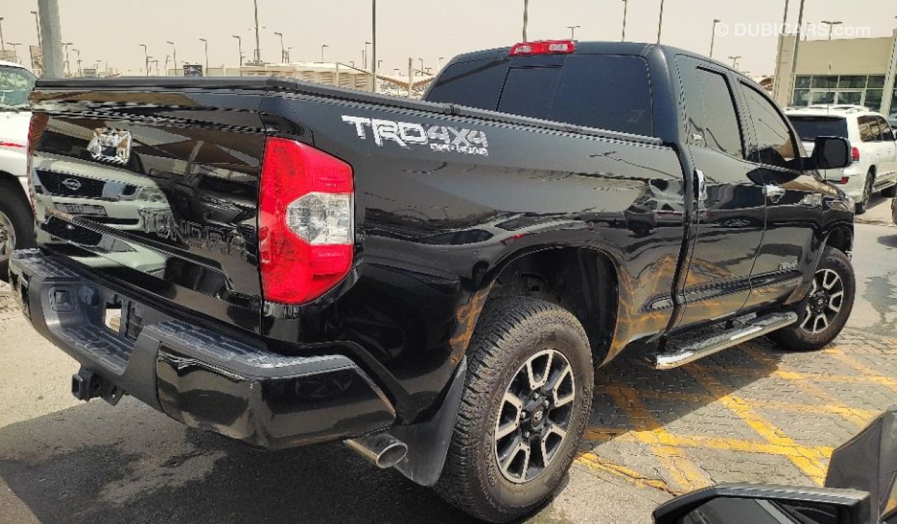 Toyota Tundra i FORCE 5.7L V8