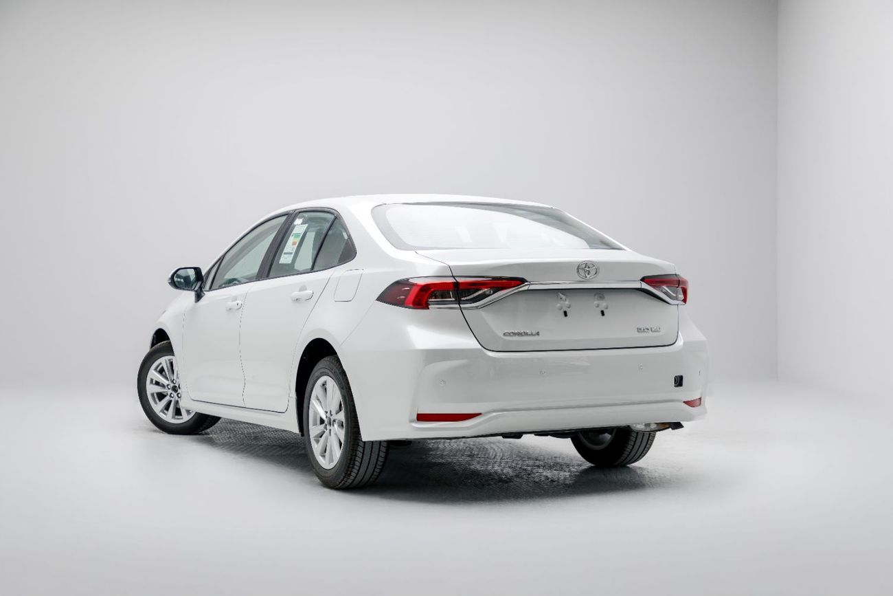 تويوتا كورولا XLI 2.0L - Platinum White Pearl Inside Fromage (Fabric) | Export Only