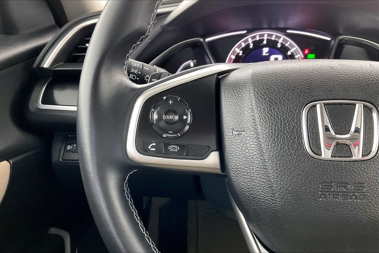 جيب جراند شيروكي Limited | عرض العيد الحصري | خالية من أضرار الفيضانات