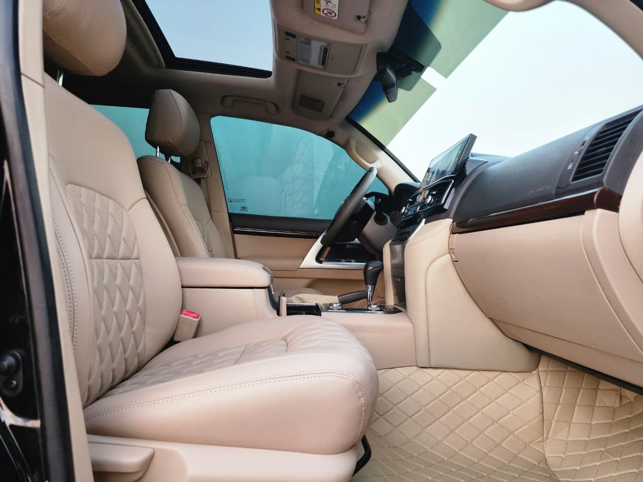 Toyota Land Cruiser GXR 4.6L UPGRADE 2024