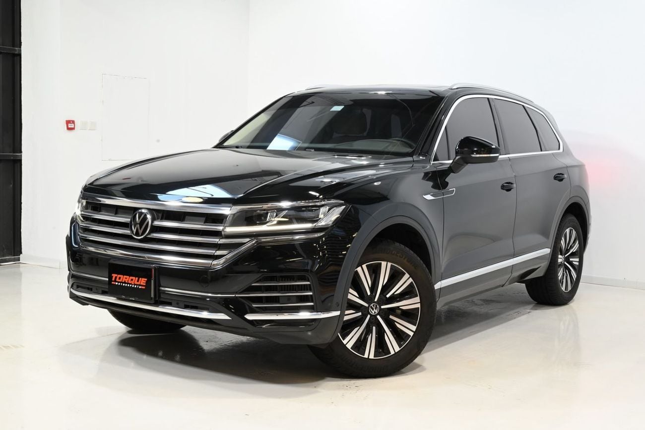 Volkswagen Touareg Atmosphere 2023 Volkswagen Touareg Atmosphere, 8/2028 Ali and Sons Warranty, Ali and Sons Service History, GCC