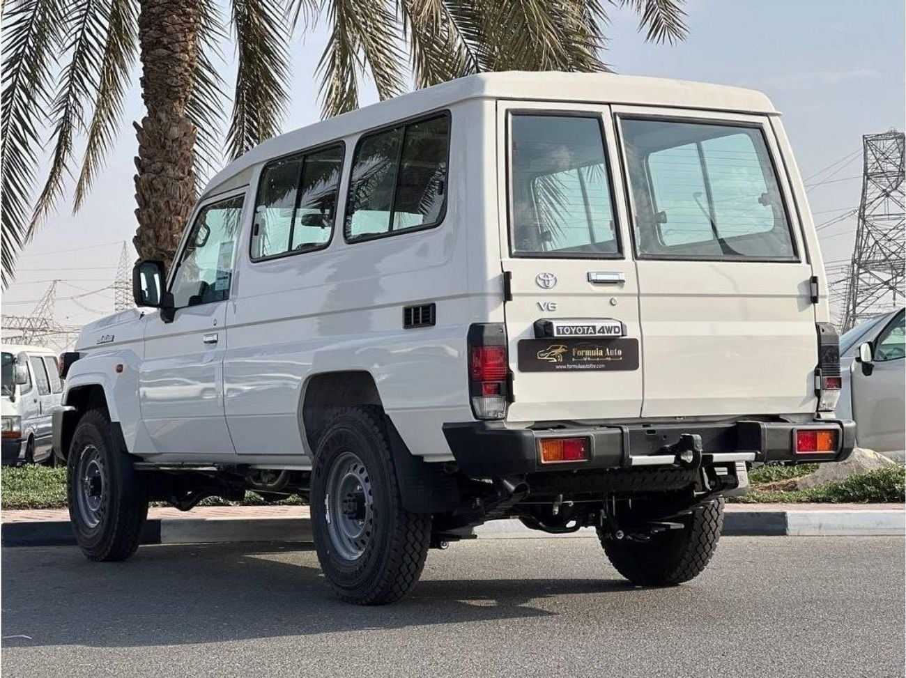 Toyota Land Cruiser 70 LC 78 HARDTOP 4.0L MT LC78 3 DOORS 4.0L PTR M/T // 2026 // STANDARD OPTION // SPECIAL OFFER // BY FO