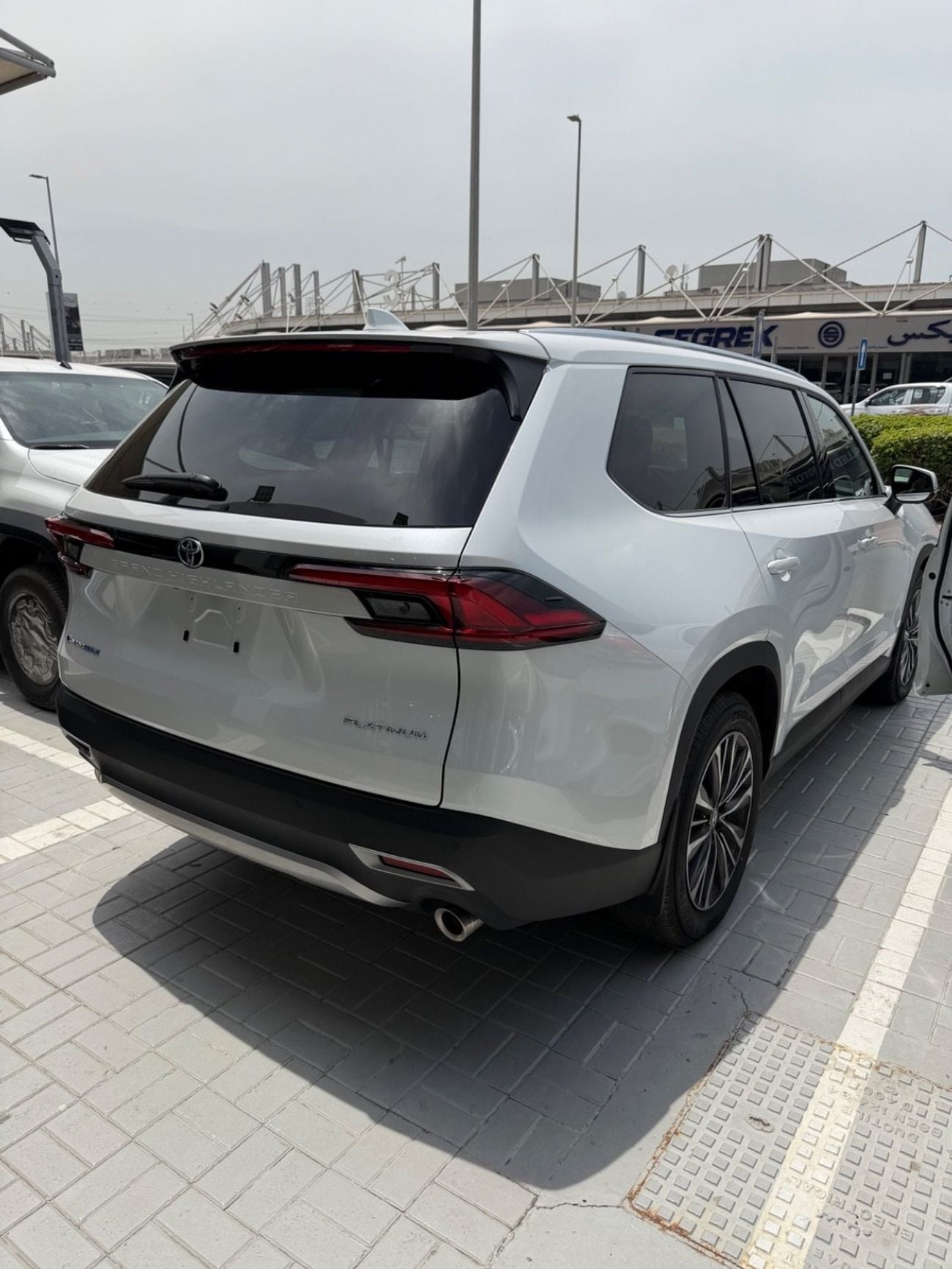 تويوتا جراند هايلاندر 