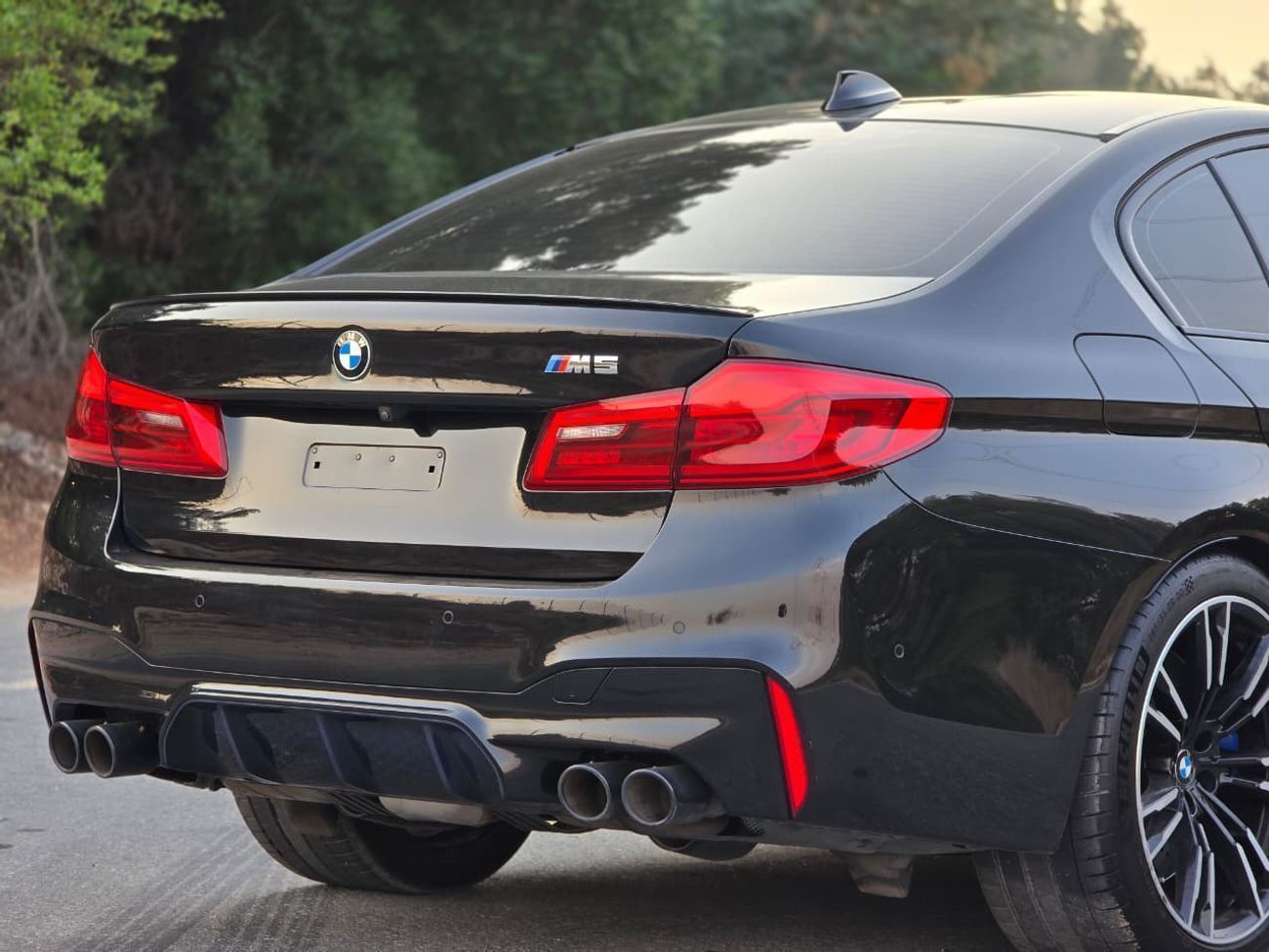 بي أم دبليو M5 COMPETITION PACK 4.4L (625 HP)