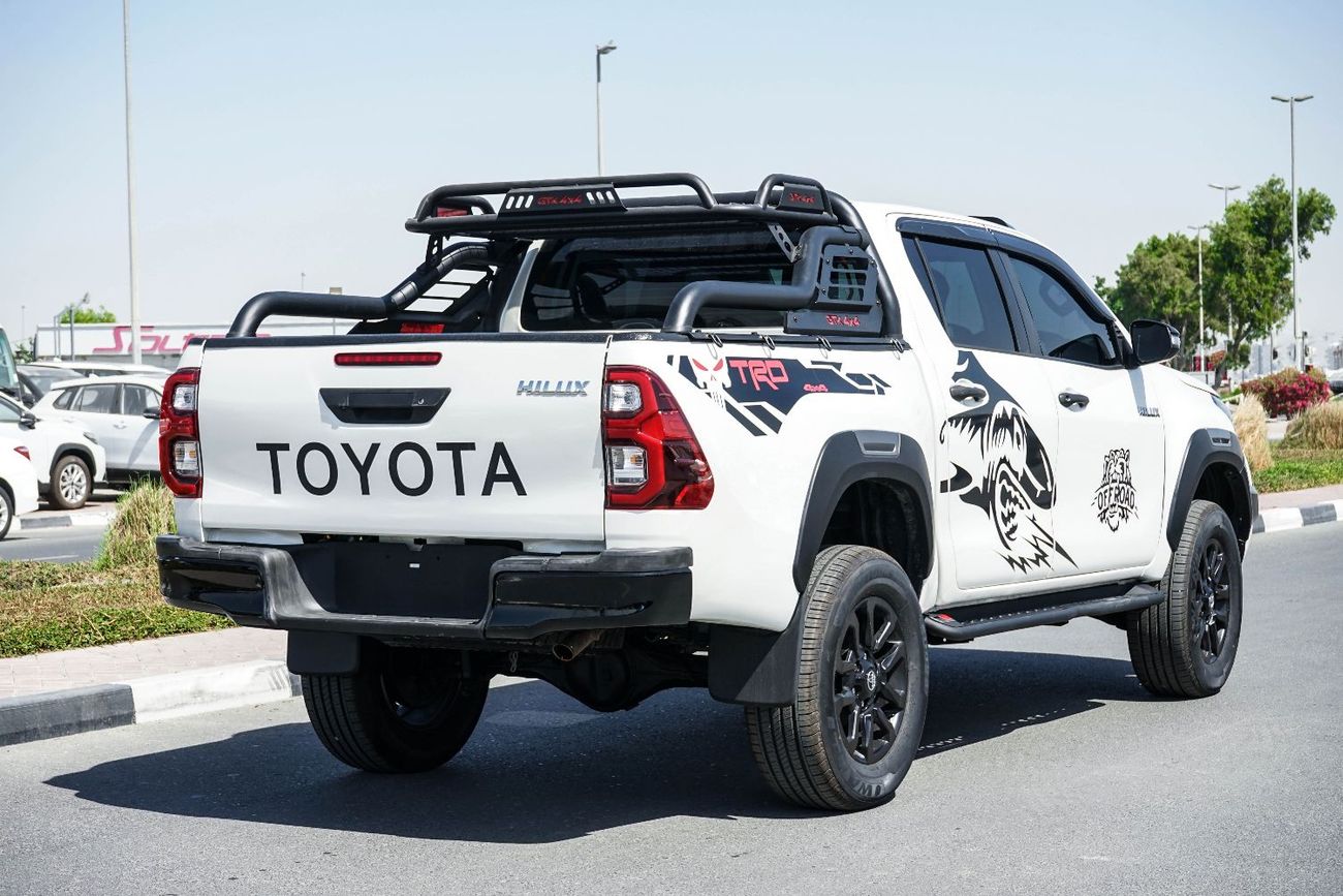 تويوتا هيلوكس The Toyota Hilux is a legendary, mid-size pickup truck known for its exceptional ruggedness, durabli