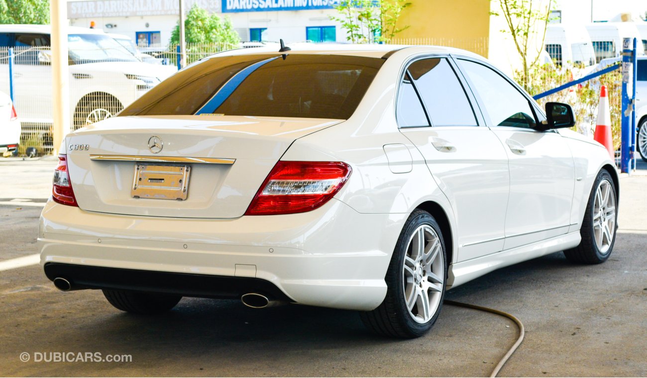 Mercedes-Benz C 300