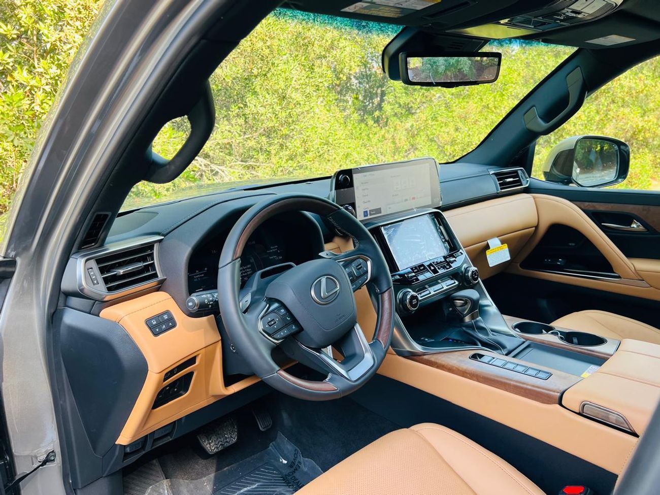 لكزس LX 600 Signature 3.5L