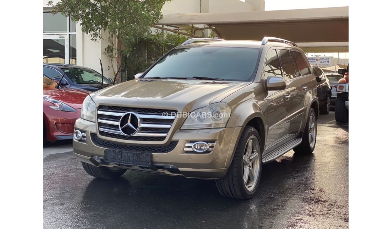 Mercedes-Benz GL 500 Mercedes GL500,2009, GCC, full option , like new, in excellent condition