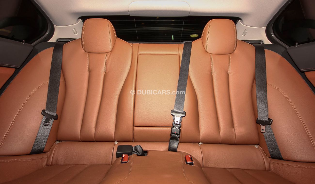 بي أم دبليو 650i I