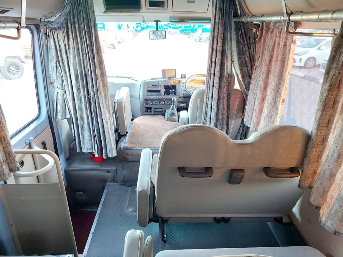 Mitsubishi Rosa MITSUBISHI ROSA BUS RHD 2004 MODEL 5.2 L DIESEL MANUAL(PM00455)