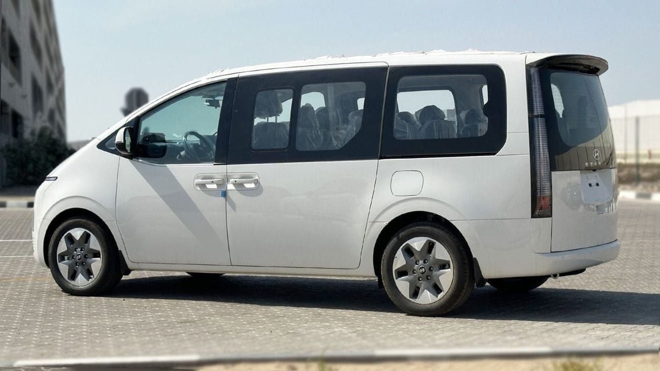 Hyundai Staria 3.5L V6 11 STR Premier AT