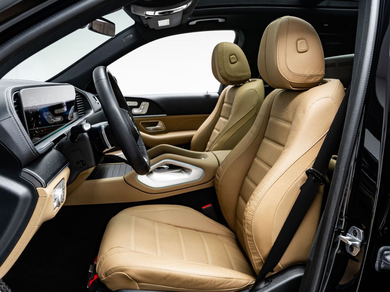 مرسيدس بنز GLS 450 Premium + 3.0L (389 HP)