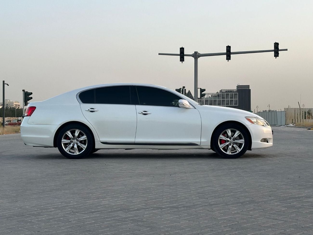لكزس GS 300 BASE