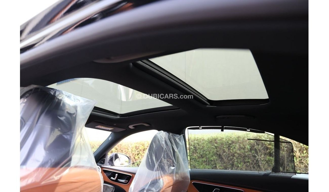 Mercedes-Benz C 200 GCC Night Package with Warranty.Local Registration + 5%