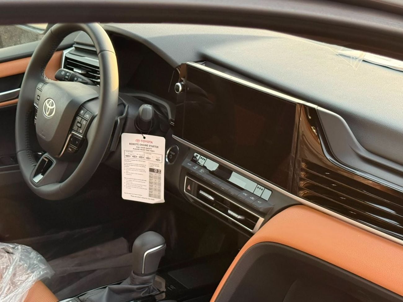 Toyota Camry LUMIERE HEV 2026 GREY COLOR