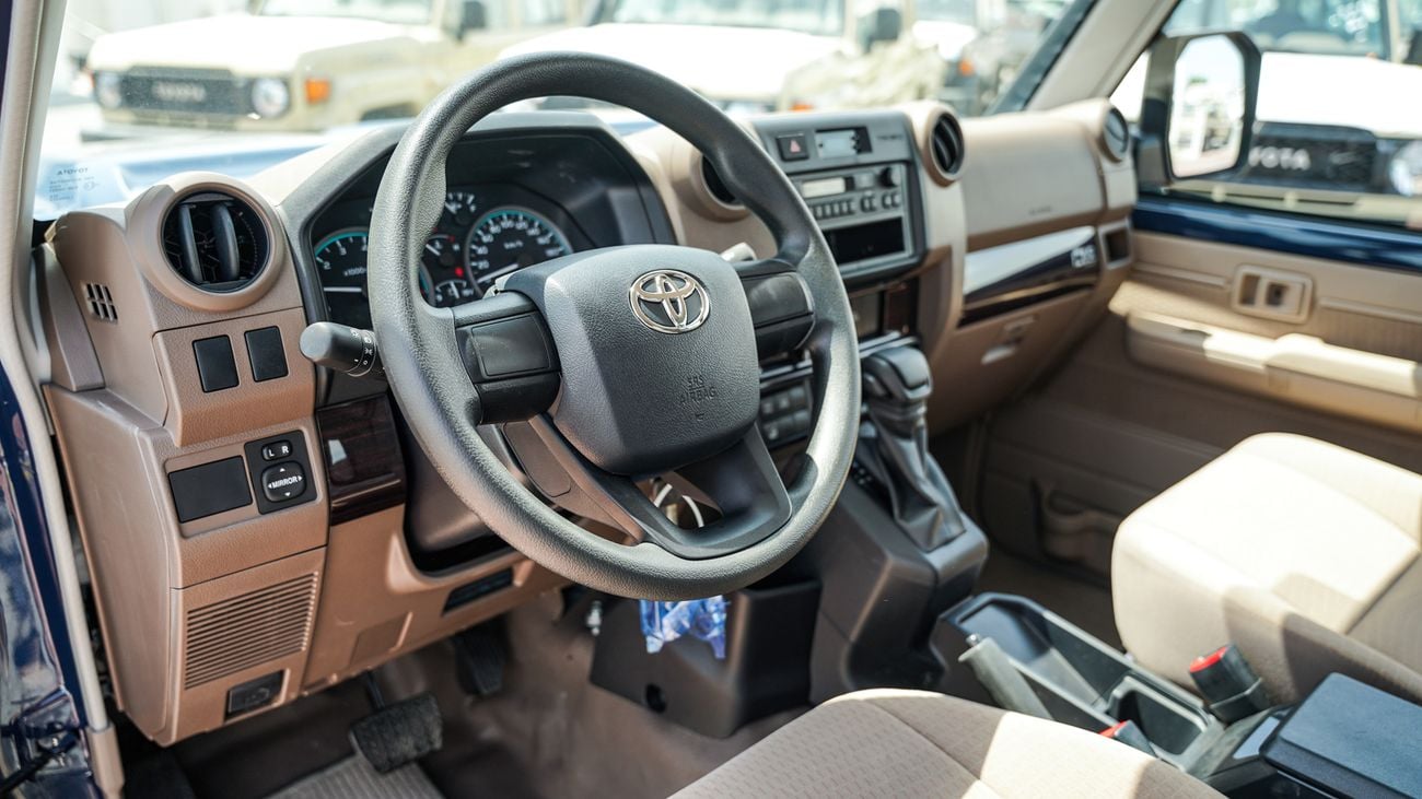 تويوتا لاند كروزر بيك آب