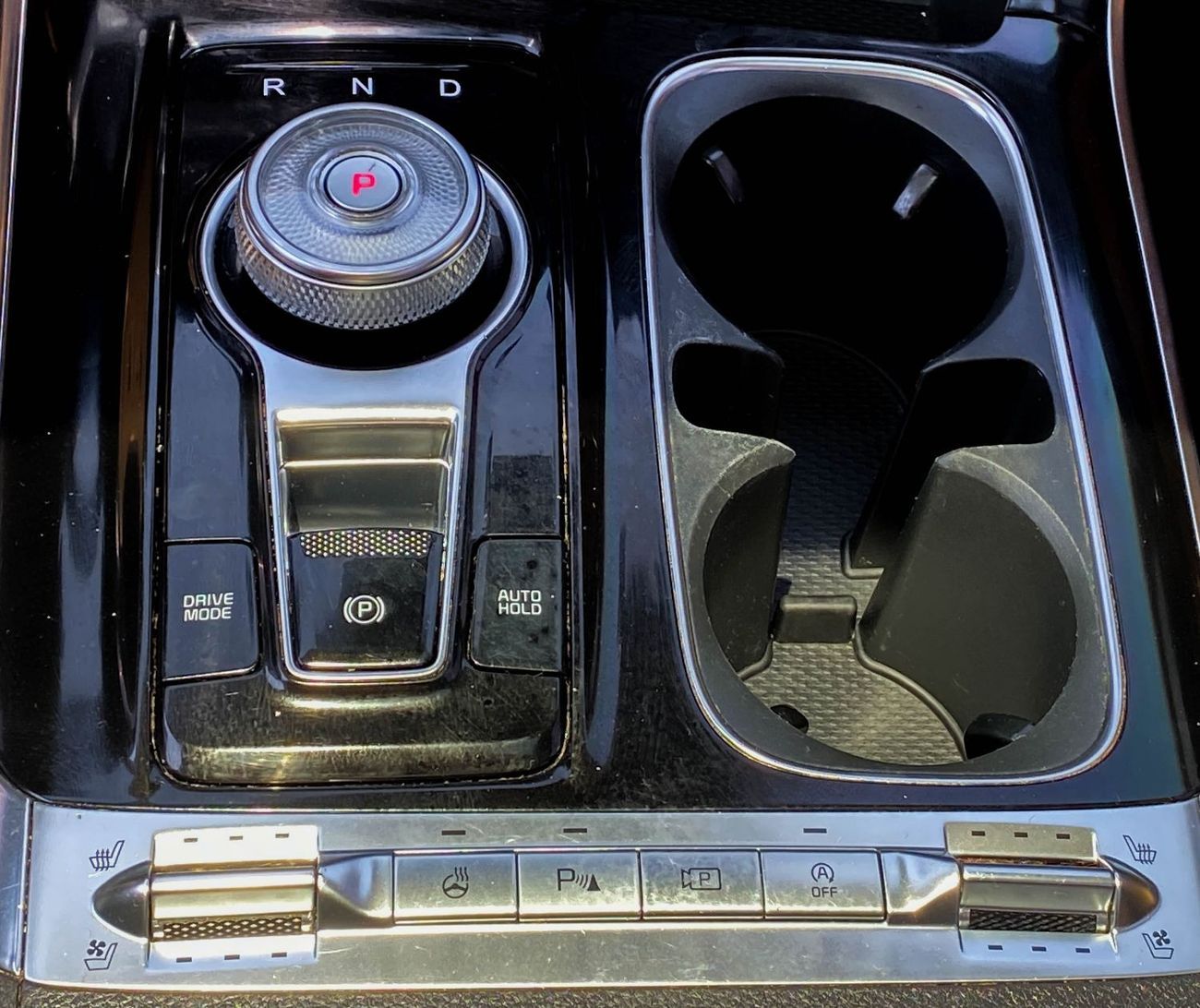 Kia Carnival Kia Carnival Diesel 2021 2.2L | Full Option | Korean