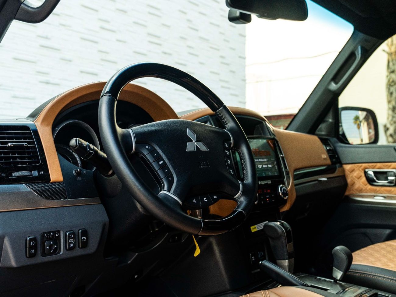 ميتسوبيشي باجيرو AED 2,044 PM • 3.8L SIGNATURE - FINAL EDITION • BRAND NEW • OFFICIAL MITSUBISHI WARRANTY UNTIL 2027