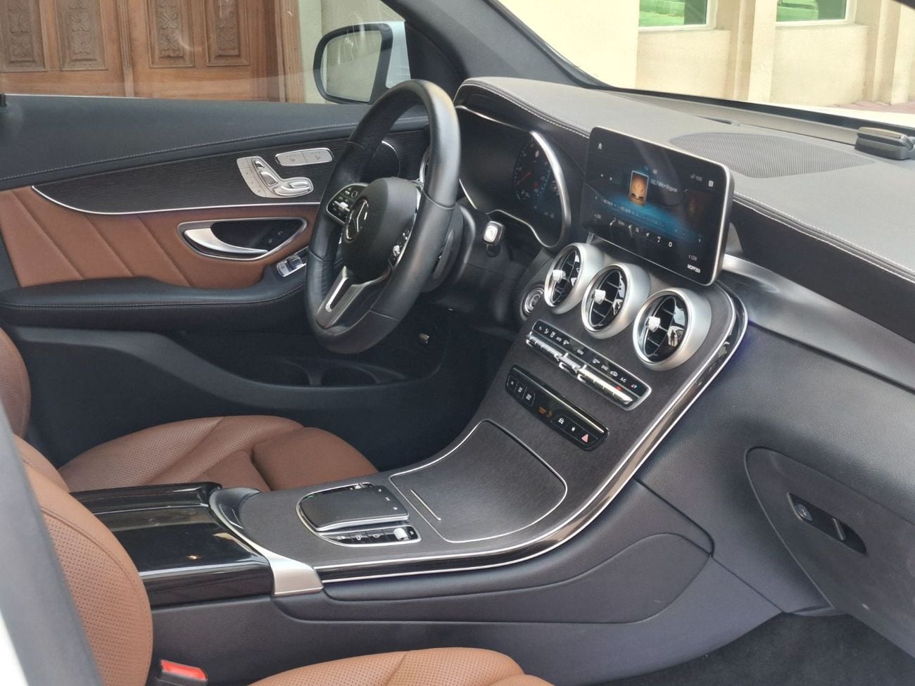 Mercedes Benz GLC 300 AMG Mercedes-Benz GLC300 coupe 2021 full option  original  paint