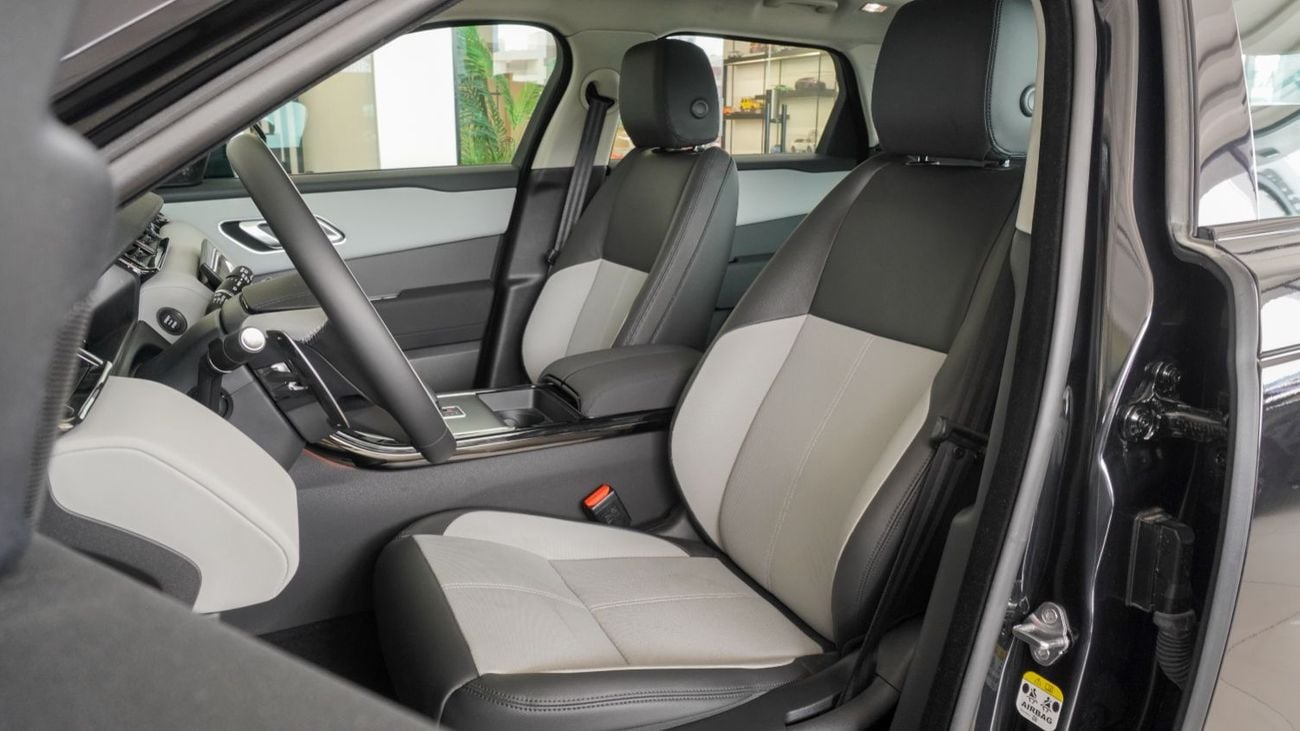 لاند روفر رينج روفر فيلار Range Rover Velar P250 SE - R Dynamic | HUD | Hydraulic | 22 Alloy Wheels | 360 Cameras | 2025