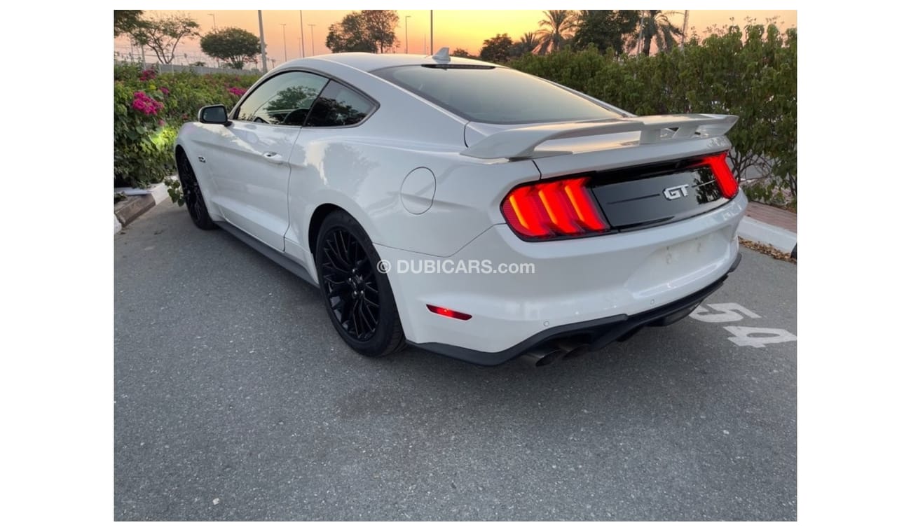Ford Mustang GT Premium