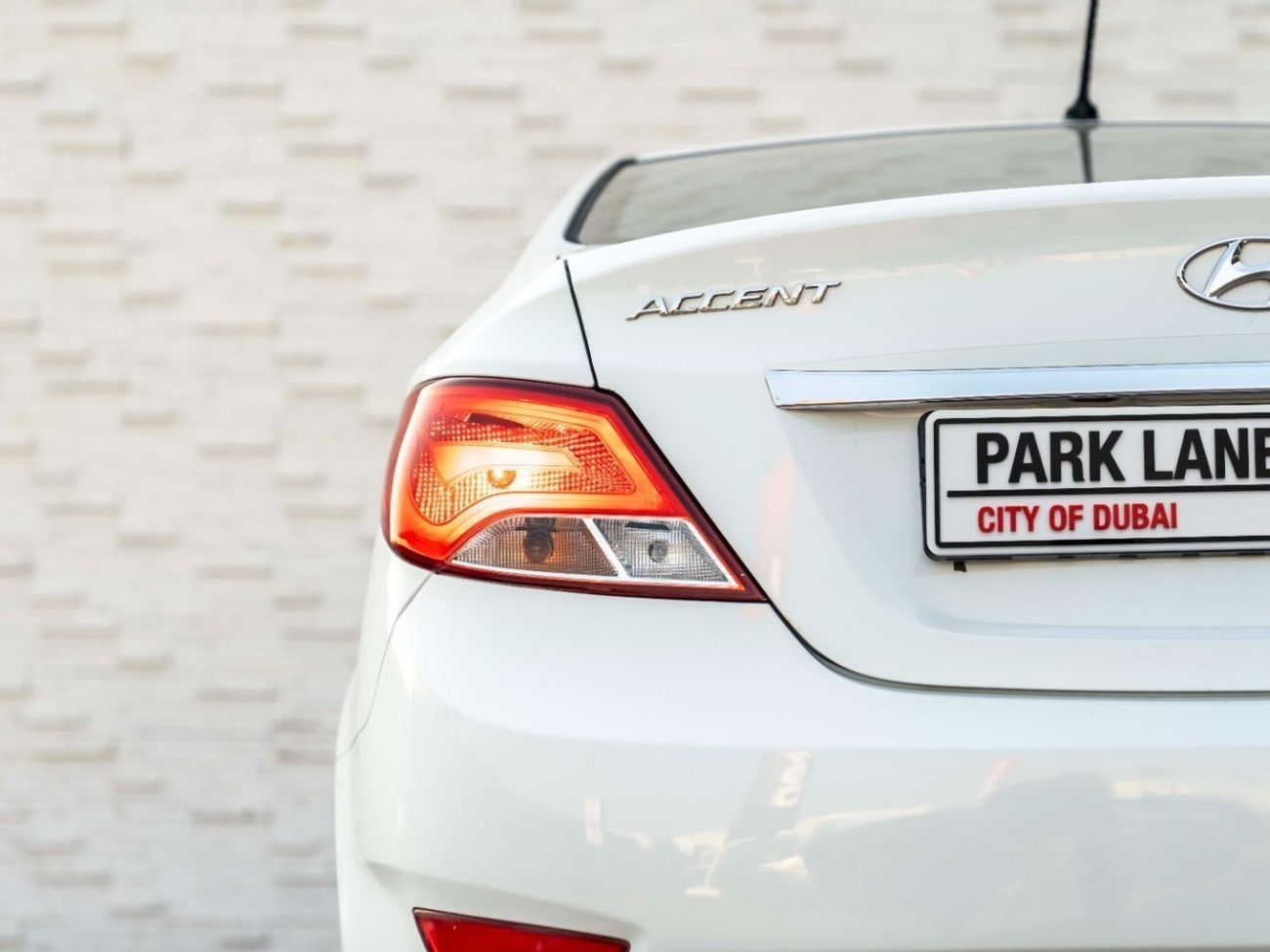 هيونداي أكسنت Base 1.6L (123 HP)