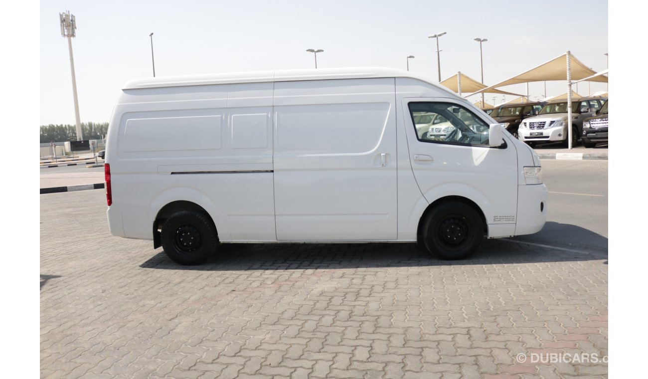 Foton View CS2 TRANSOR HI ROOF PANEL DELIVERY VAN