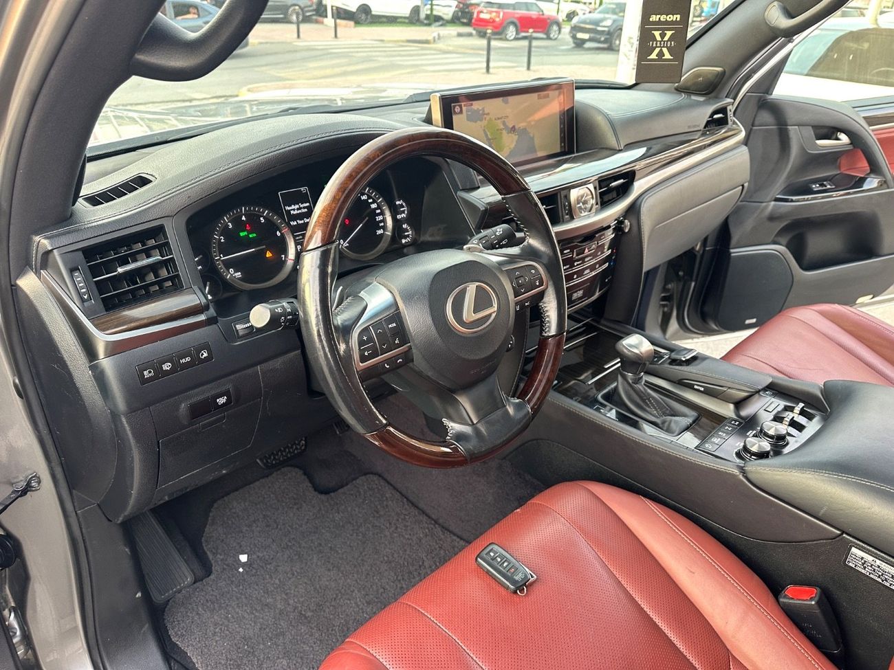 Lexus LX 570 