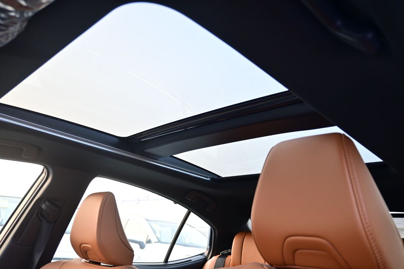 Toyota Camry Toyota Camry Limited 2.5L Hybrid GCC, Model 2025, Color Black