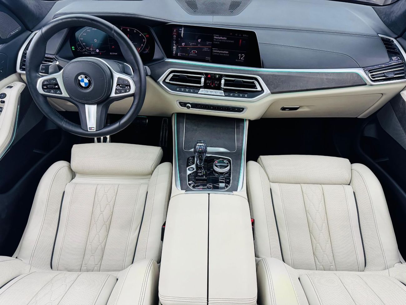 بي أم دبليو X5 M50i 4.4L 2021 BMW X5, 2026 BMW Warranty + Service Pack, Fully Loaded, GCC