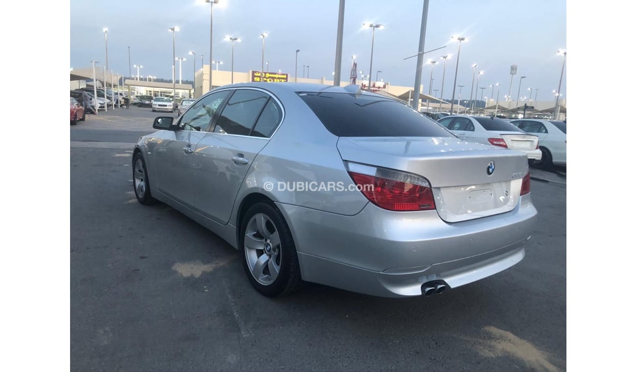 بي أم دبليو 525 بي ام دبليو موديل 2007  خليجي ن حاله ممتازه من الداخل والخارج فل اوبشن فتحه وجلد