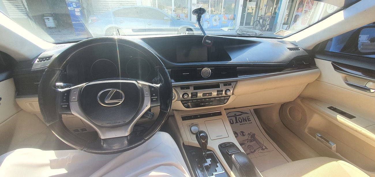 لكزس ES 350