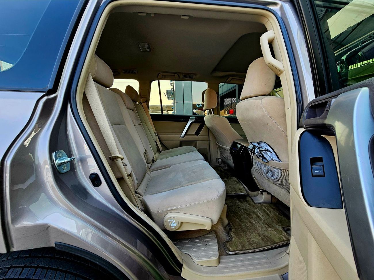 Toyota Prado GXR V6/ SUNROOF/ ORIGINAL PAINT/ SERVICE HISTORY/ SINGLE OWNER/ LOW MILEAGE