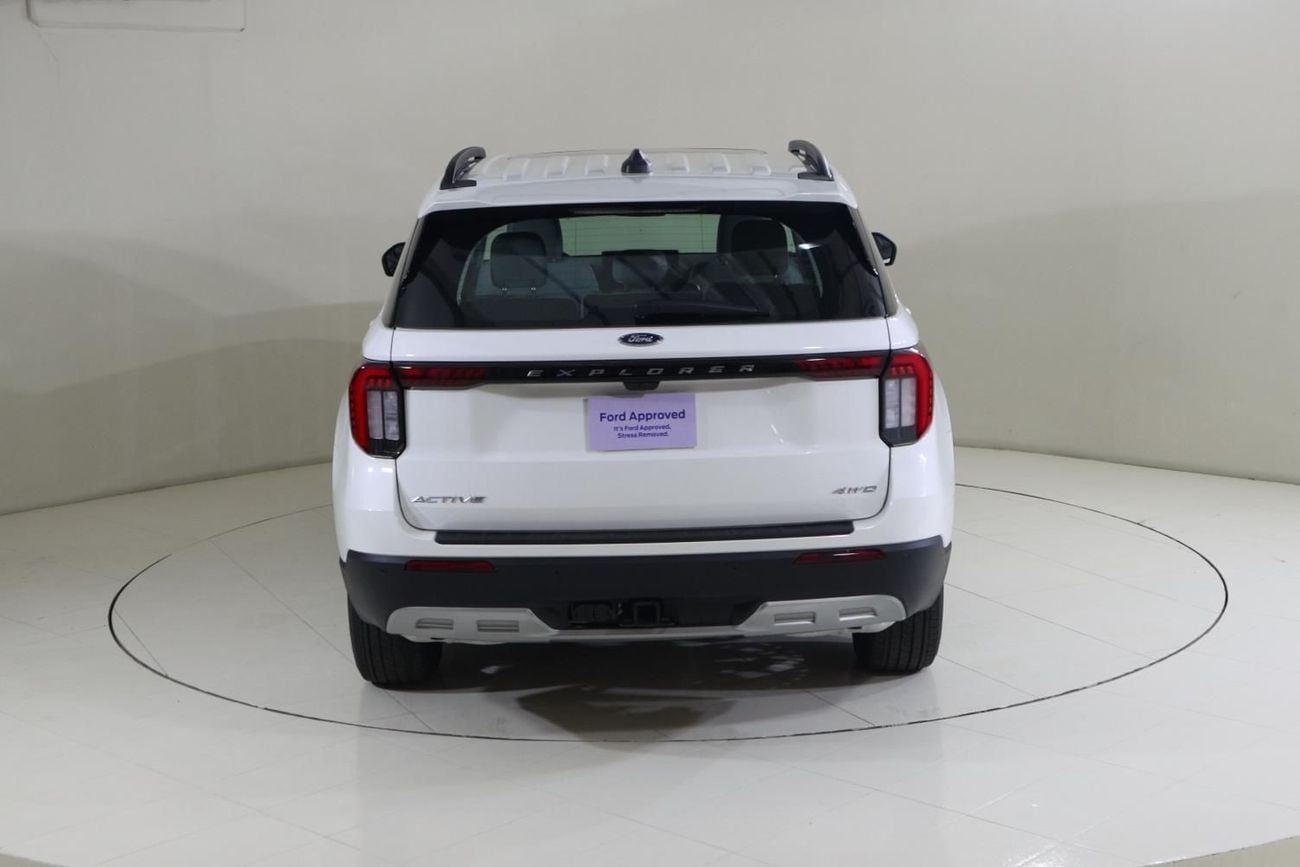 Ford Explorer Active 200A 2.3L 4WD E3325 / FOC Insurance + Registration / AL TAYER MOTORS / AL QOUZ SHOWROOM
