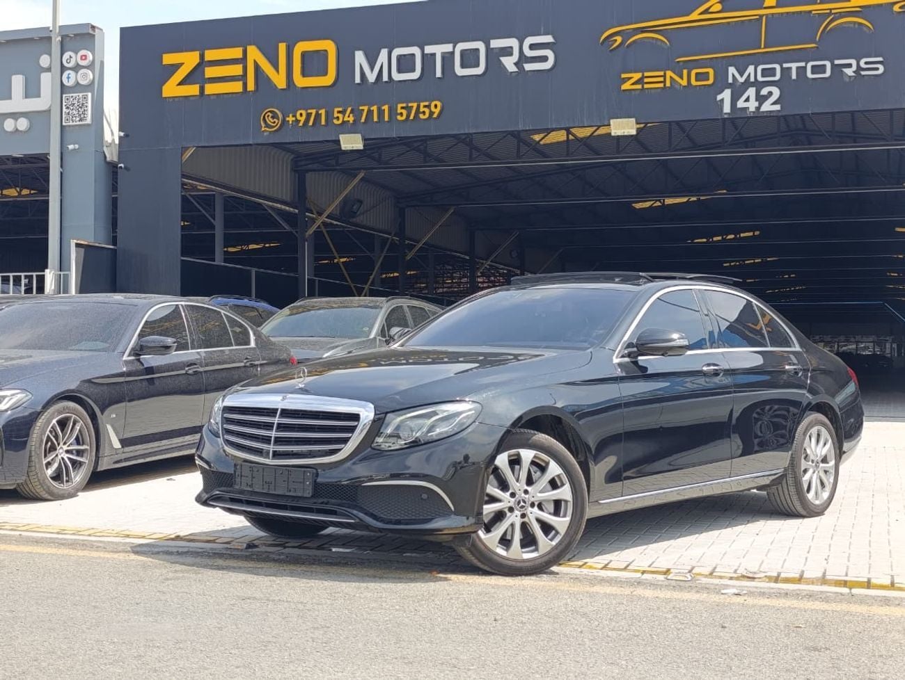 مرسيدس بنز E300 Premium + 2.0L