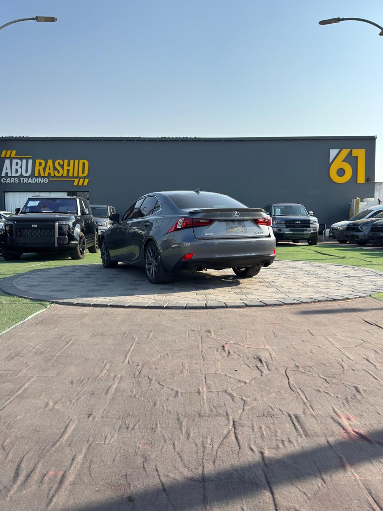 لكزس IS 300 F Sport 2.0L