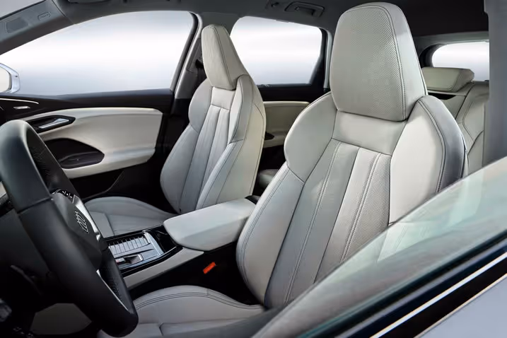 Audi Q6 interior - Seats