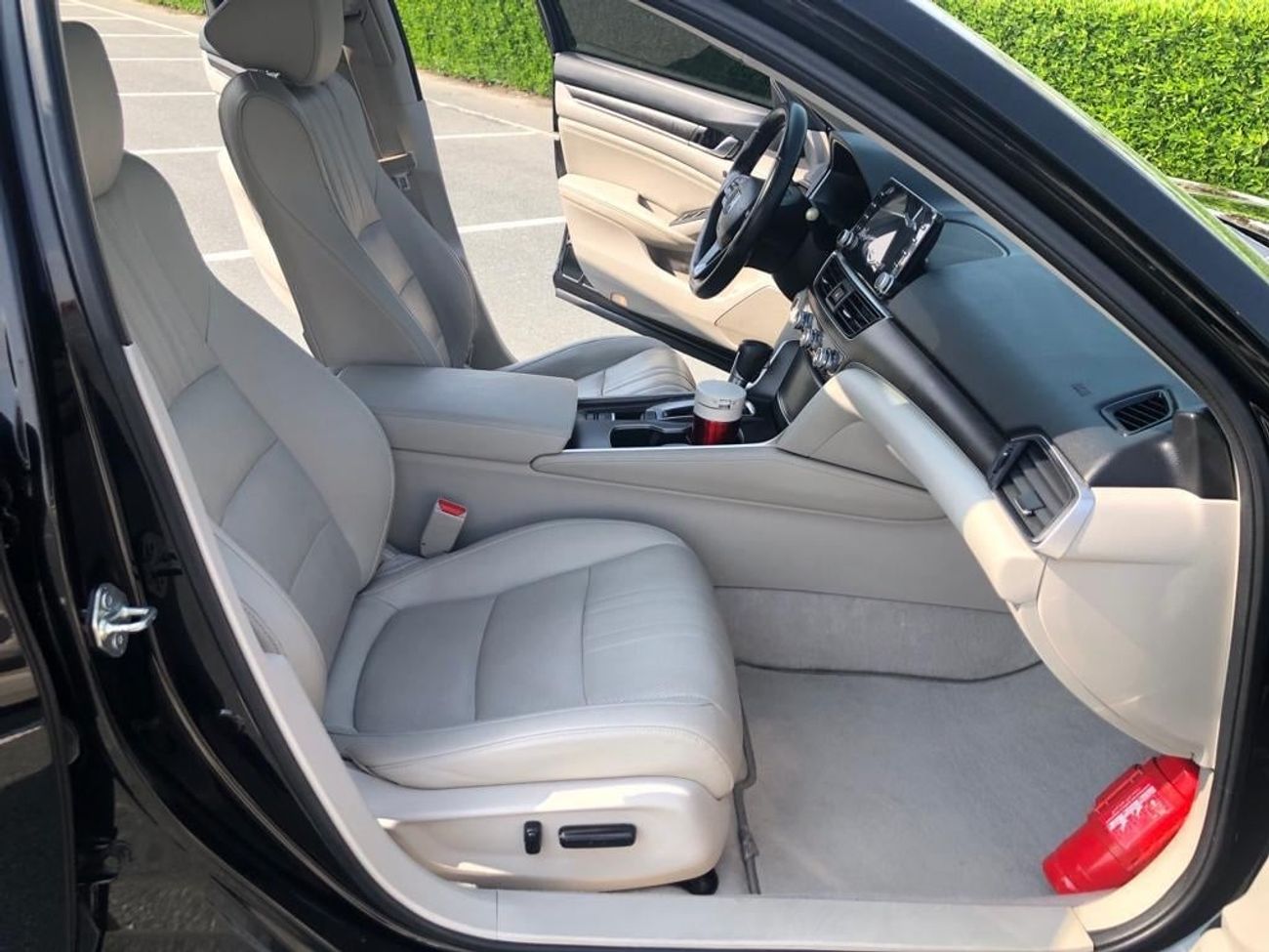 هوندا أكورد LX 1.5L Honda Accord 2020 Full Options (1.5 LTurbo ) GCC , Sunroof.leather Seats.