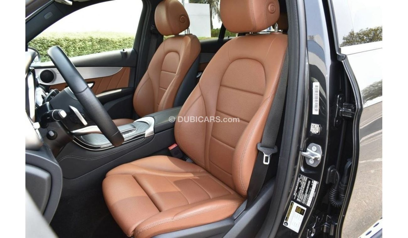 Mercedes-Benz GLC 300 4MATIC MERCEDES GLC300 AMG / 2020 / USA / Under warranty