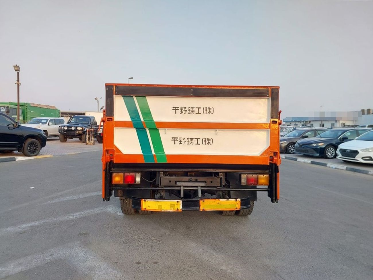 Mitsubishi Fuso Canter MITSUBISHI CANTER TRUCK RHD 1996 MODEL 4.5 L DIESEL MANUAL(PM20041)