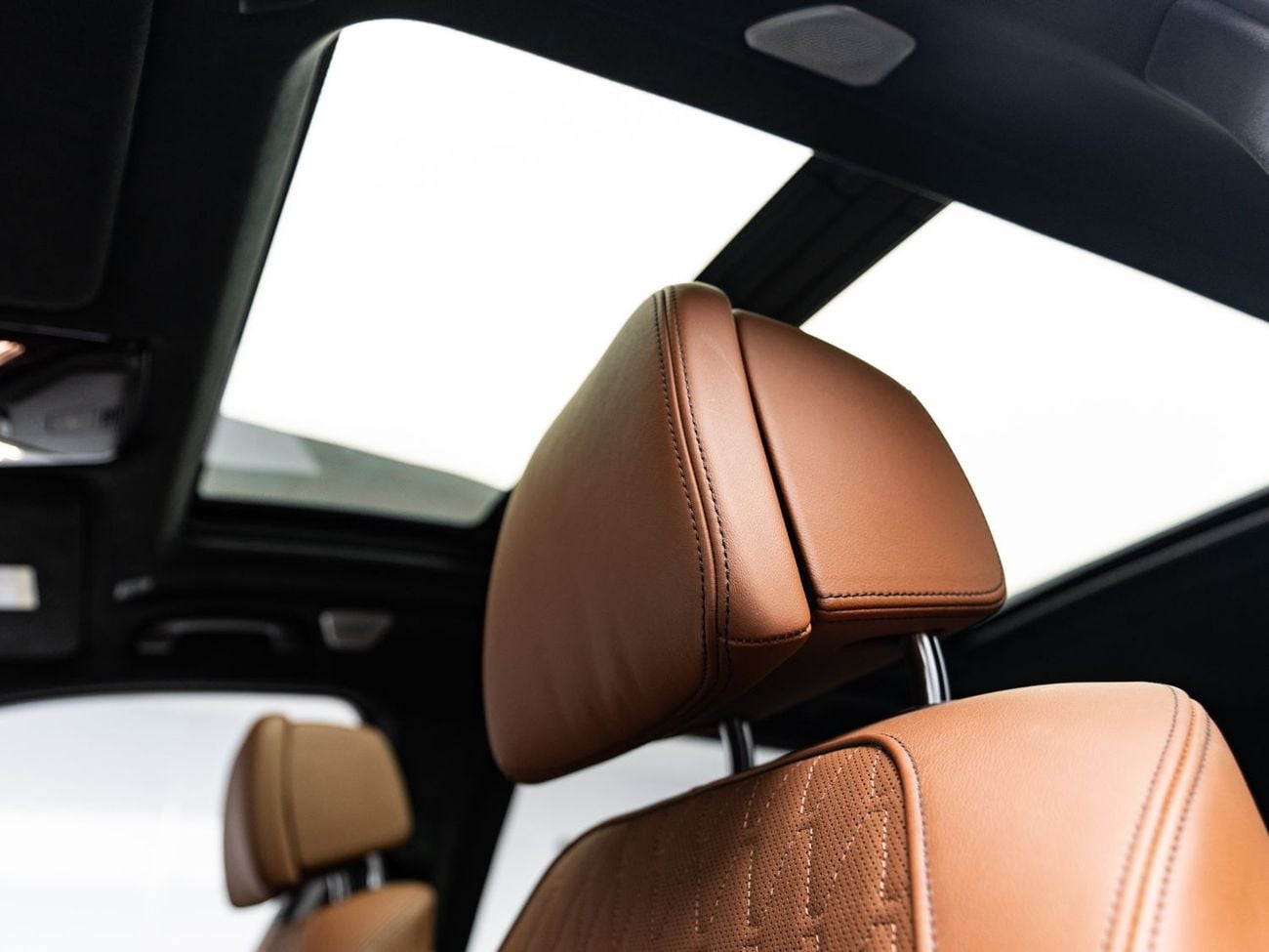 BMW X7 BUY NOW, PAY 2027 | THE BLACKLINE STANDARD | November 2028 BMW Warranty + Service, GCC