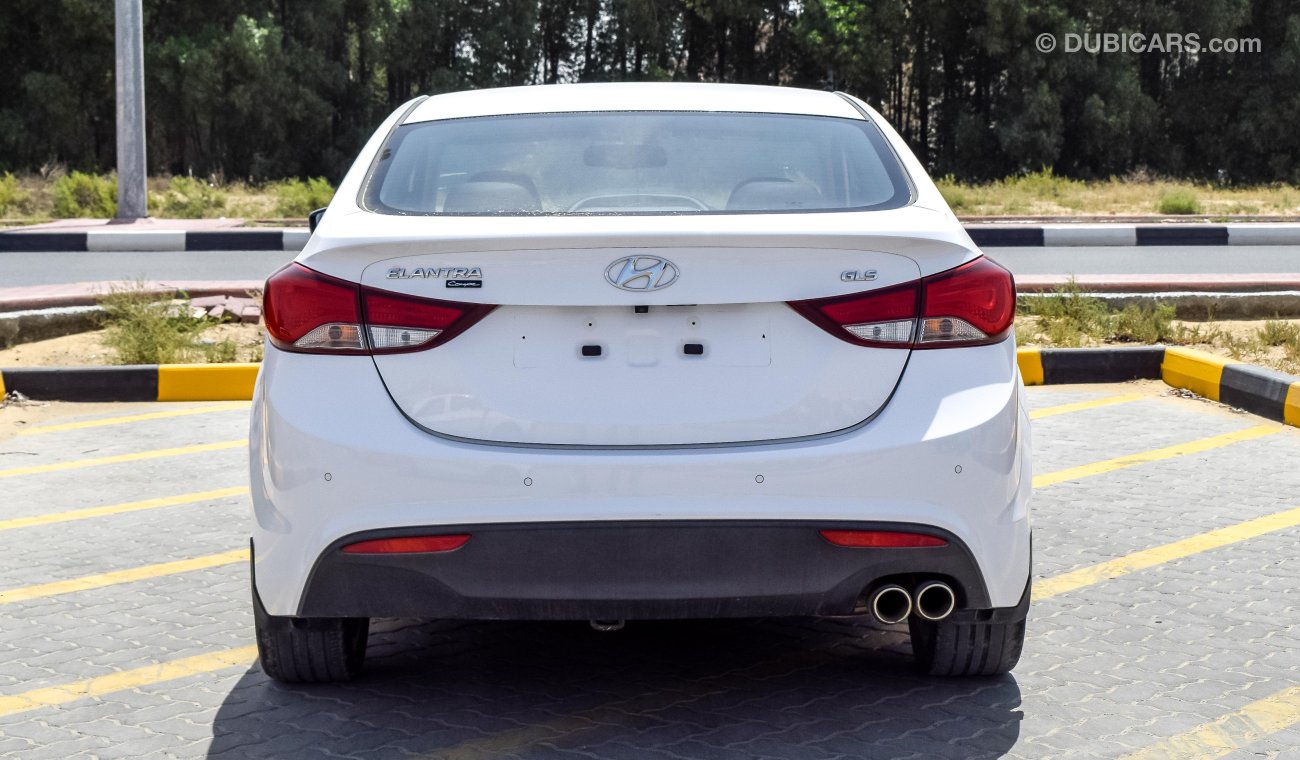 Hyundai Elantra 2015 coupe top of the range Ref#904