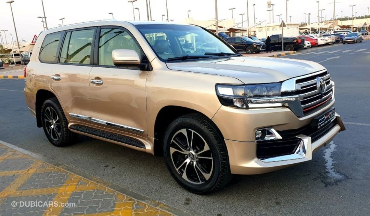 Toyota Land Cruiser TOYOTA LAND CRUISER 2012  V8 GX.R