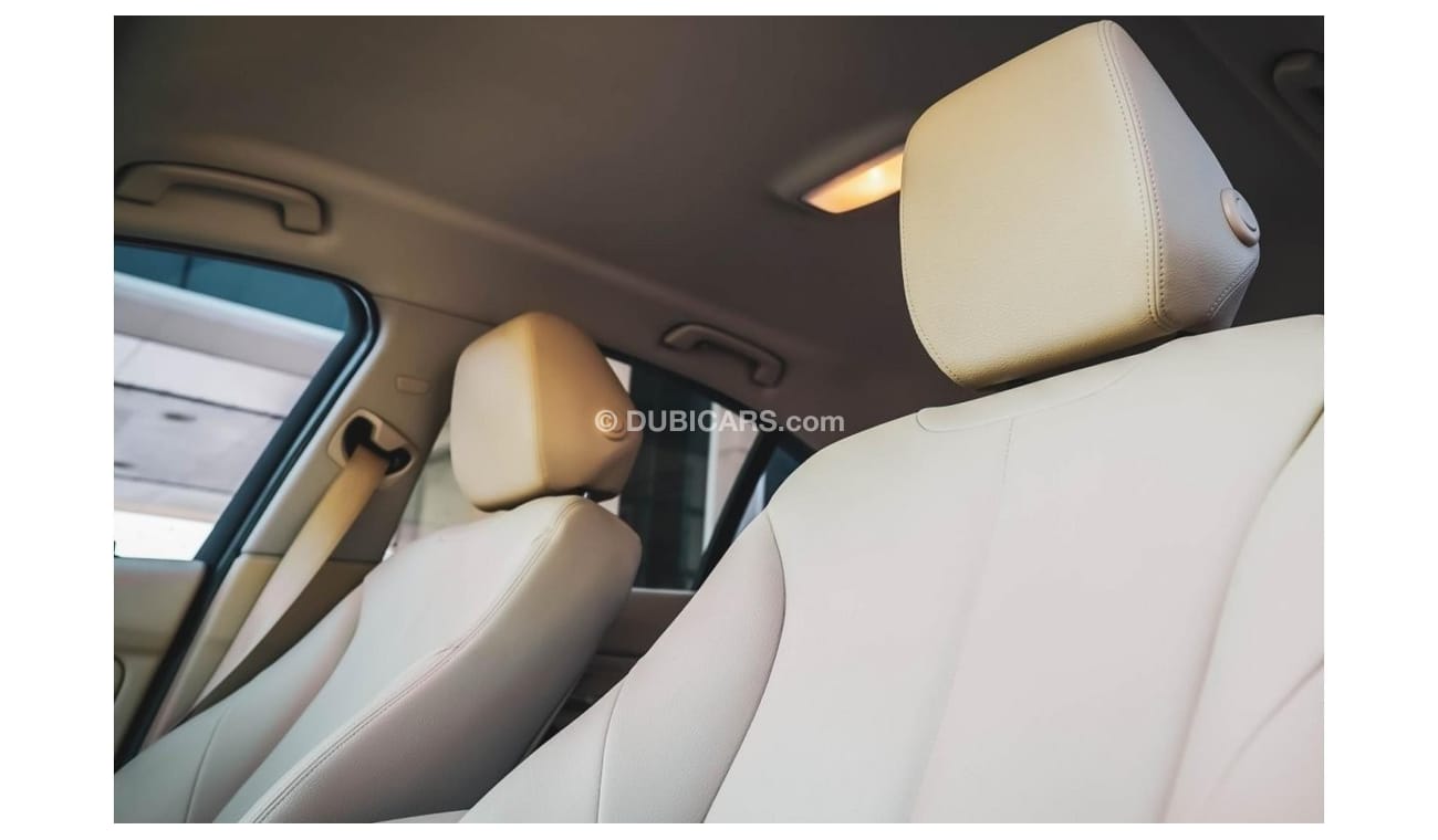 بي أم دبليو 320 اكسكلوسيف