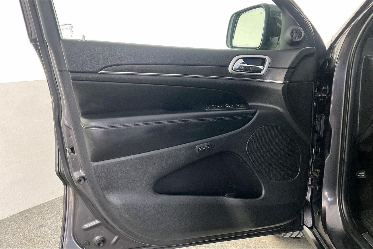 Jeep Grand Cherokee Limited | Guaranteed Warranty | 0 Down Payment