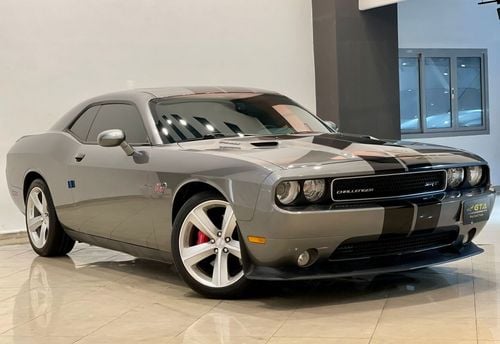 دودج تشالينجر 2012 Dodge Challenger SRT8 Scat Pack Shaker 392, Full Service History, Warranty, GCC
