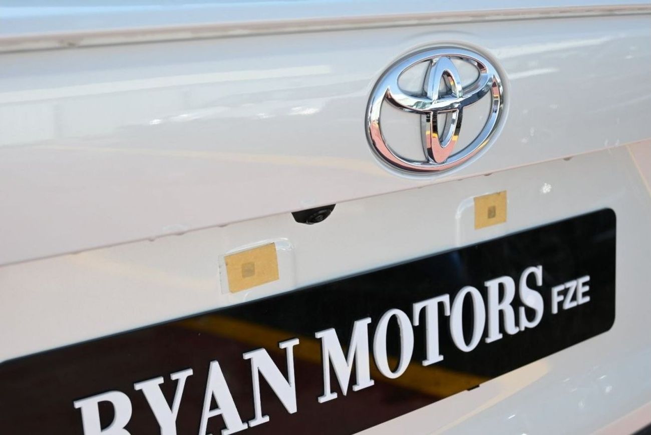 Toyota RAV4 Toyota RAV4 2.0L Petrol, CUV, 4WD, 5 Doors, Cruise Control, DVD, Rear Camera, Traction Control, 17 i